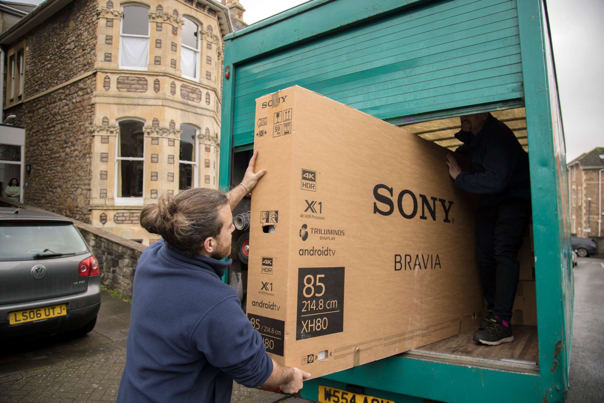 Painless Removals team providing transparent and professional service in Bristol