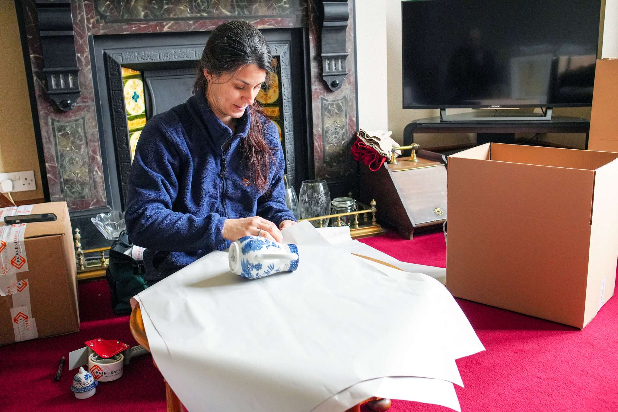 Your China and Glassware in Safe Hands